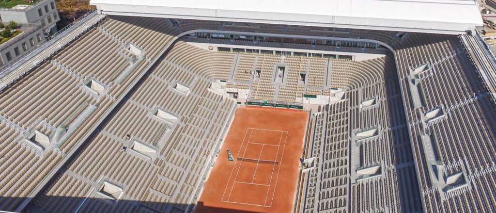 Roland Garros : Plongez dans l'histoire du tennis à travers ses stades emblématiques